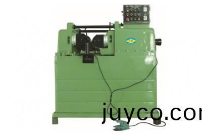 FR-50 150型(xing)二(er)軸(zhou)式(shi)油(you)壓(ya)